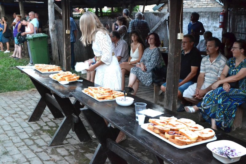 2023.-szeptember-16.-Duvo-zenekar-tanchaz-3